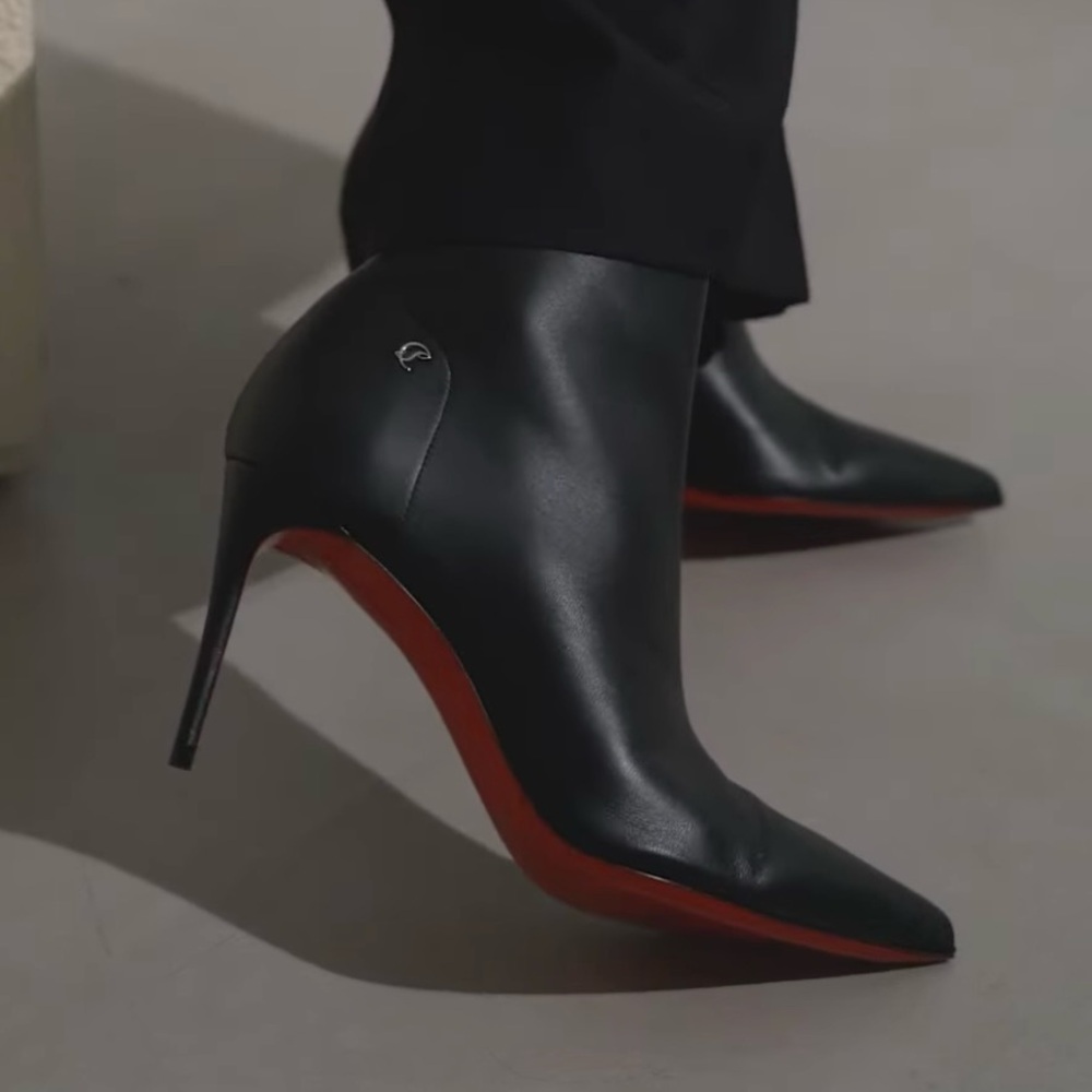 CHRISTIAN LOUBOUTIN SPORTY KATE BOOTY 85 BLACK LEATHER ANKLE BOOT ZIPPER SZ 39 - Picture 15 of 16